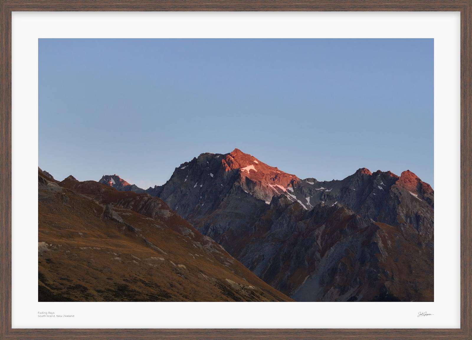 Fading Rays | New Zealand Scenic Series | Glenorchy, South Island